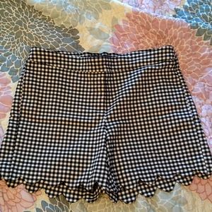 Zac and Rachel scalloped edge shorts